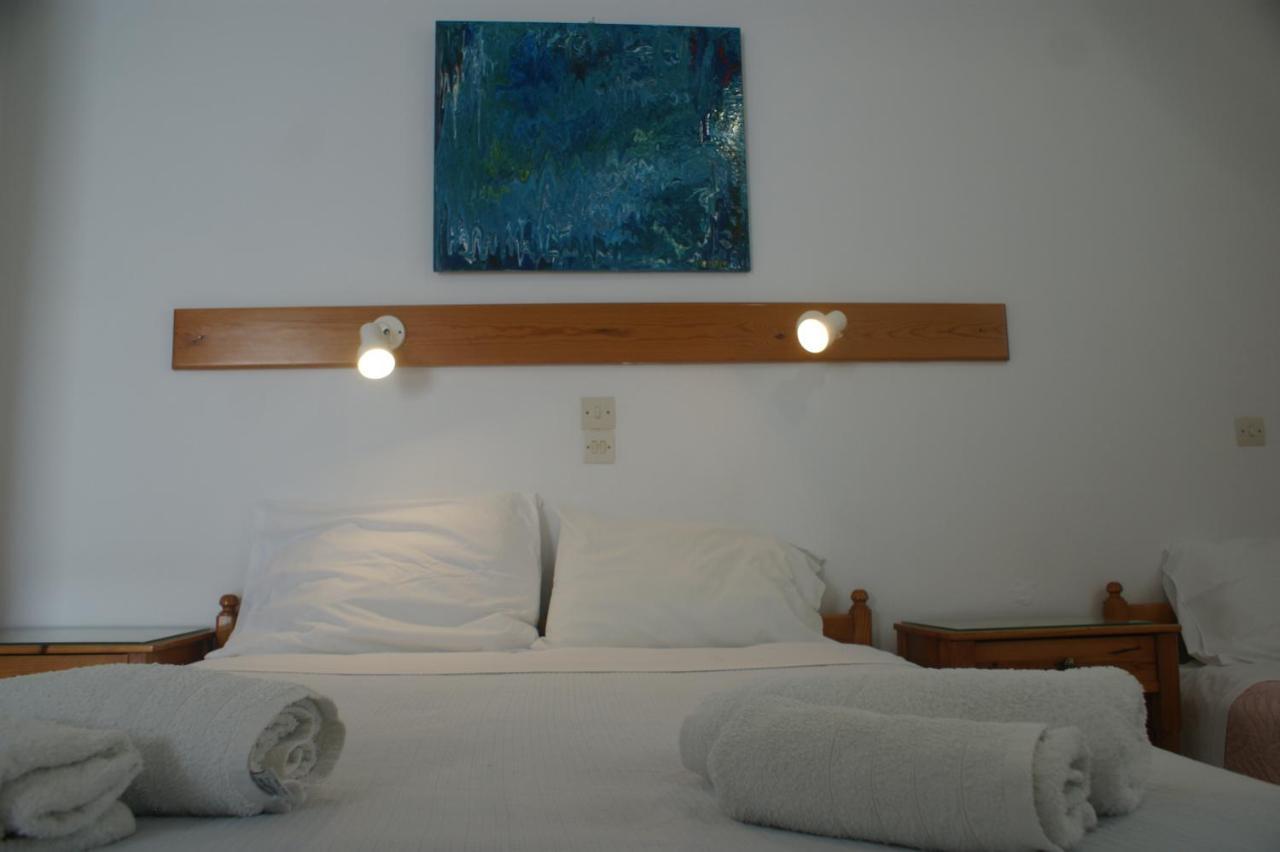 פארוס Hotel Eleftheria מראה חיצוני תמונה