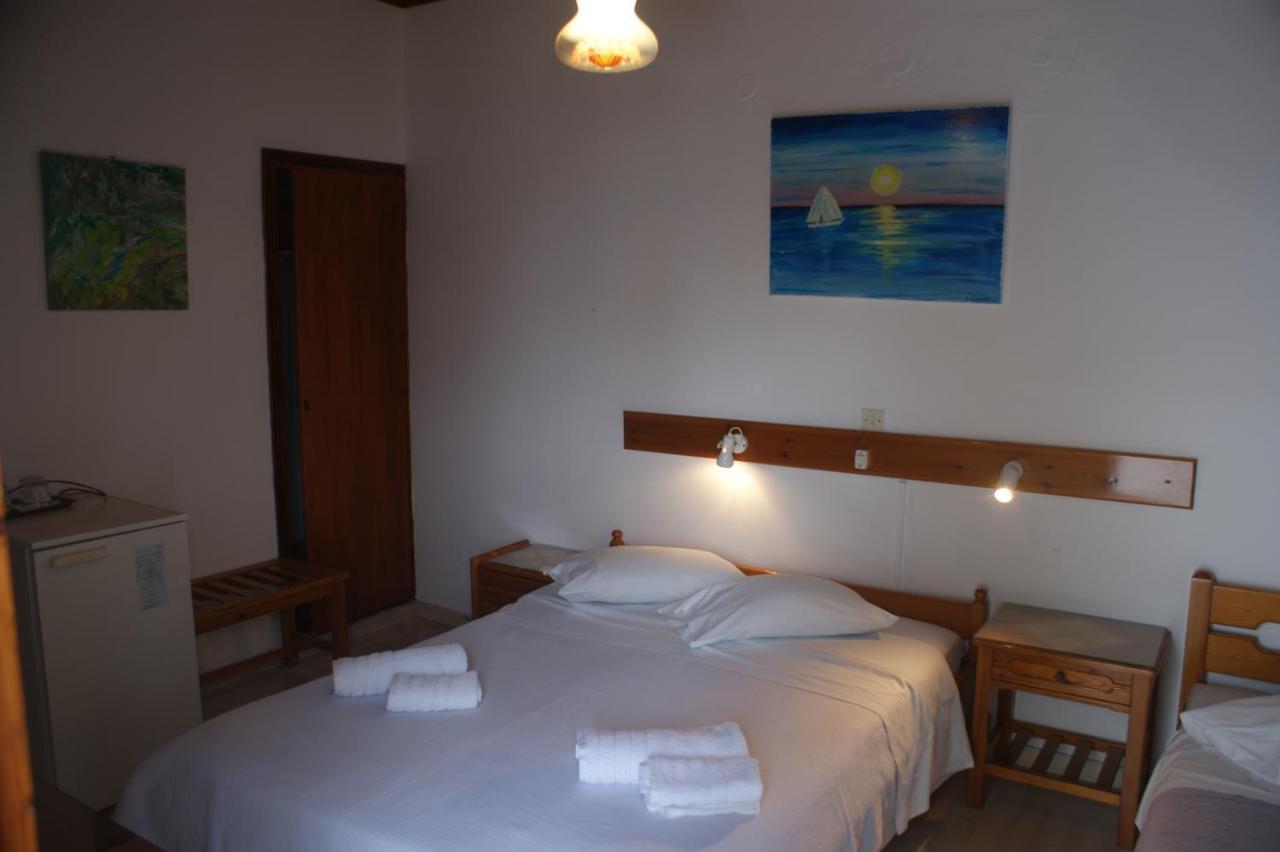 פארוס Hotel Eleftheria מראה חיצוני תמונה